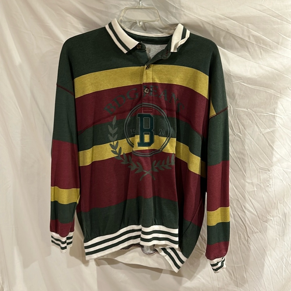 Urban outfitters, collared crew